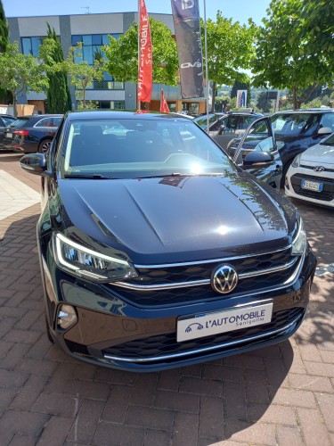 VOLKSWAGEN TAIGO 